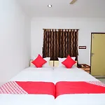 Oyo 38747 Shilla Villa Resort
