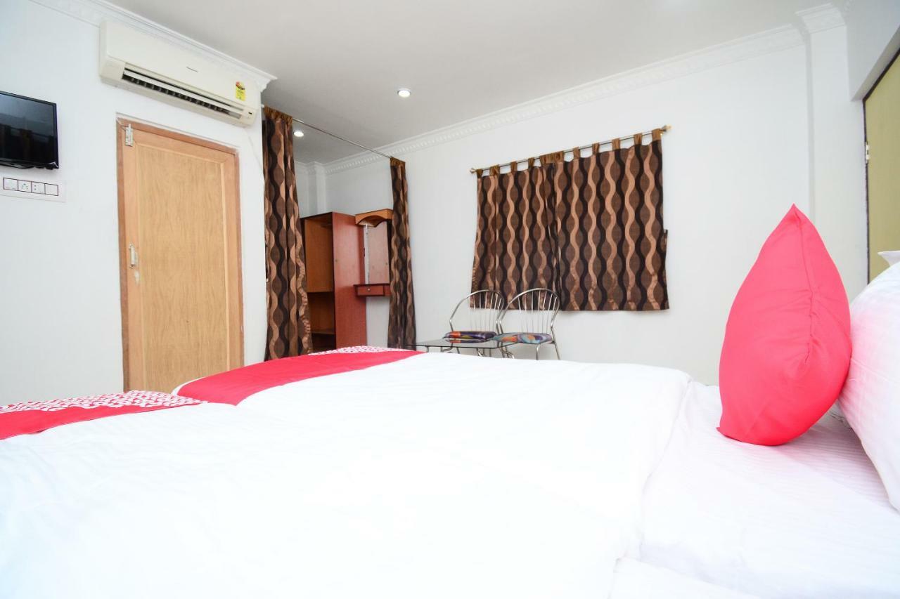 Hotel Oyo 38747 Shilla 3*